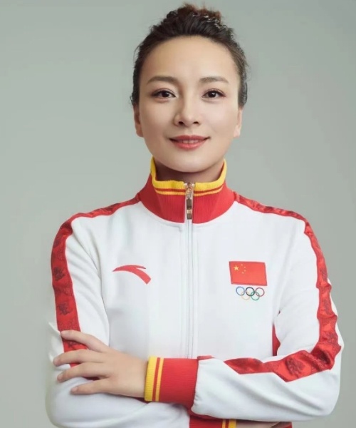 李妮娜